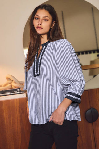 Oddi - Striped Woven Blouse: Navy / L