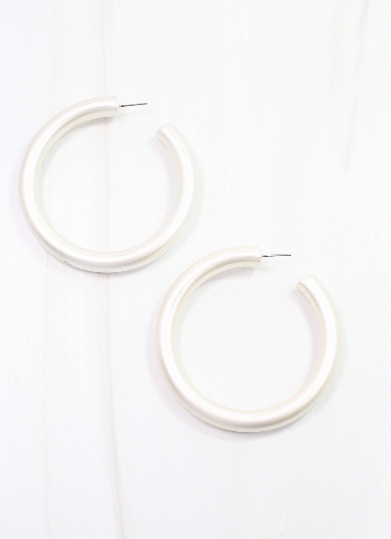 Caroline Hill - Chantell Hoop Earring Matte Silver: Default