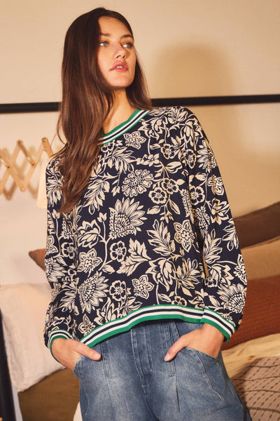 Oddi - Floral Print Knit Top: Navy Wave / L