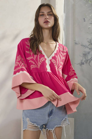 Oddi - Plus Embroidered Plunge V Neck Top: Pink Combo / XL