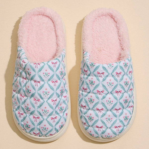 Quilted Puffy Slippers with Holiday Wreath Print