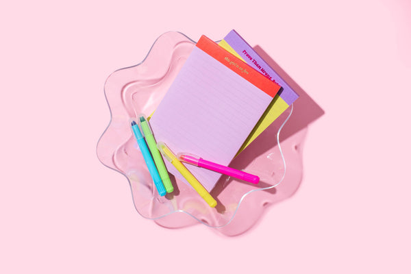 Taylor Elliott Designs - *ON SALE* Wavy Acrylic Nesting Bowl - Medium - Clear