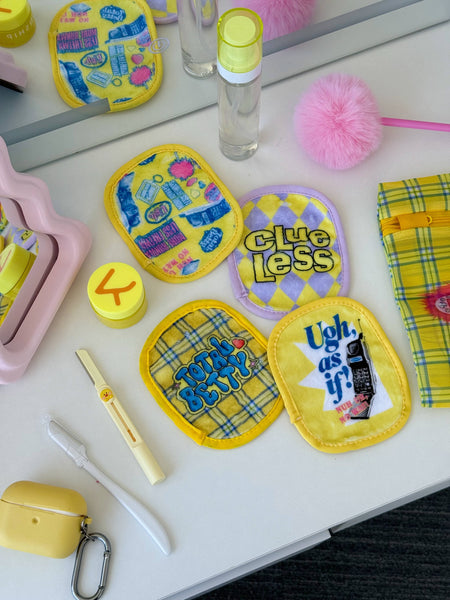 MakeUp Eraser - © Clueless 7-Day MakeUp Eraser | Movie Nostalgia