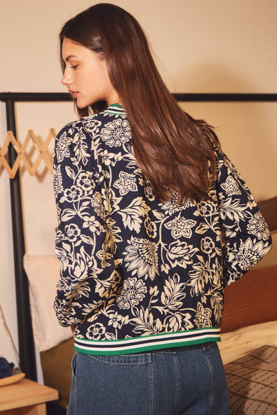 Oddi - Plus Floral Print Knit Top: Navy Wave / Plus Size / XL