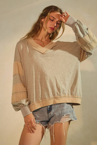 Oddi - Plus V-neck Pullover: Sage Grey Multi / Plus Size / 3XL