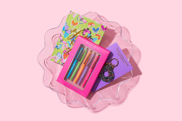 Taylor Elliott Designs - *ON SALE* Wavy Acrylic Nesting Bowl - Large - Clear