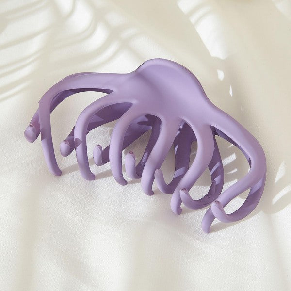 Large Wavy Hair Claw