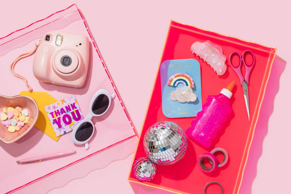 Taylor Elliott Designs - *ON SALE* Wavy Acrylic Tray - Rectangle - Medium - Hot Pink