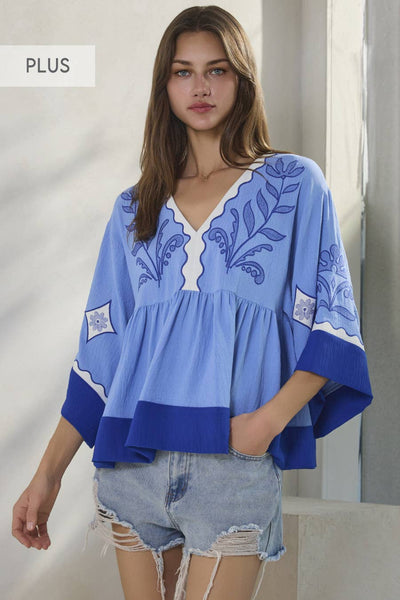 Oddi - Plus Embroidered Plunge V Neck Top: Pink Combo / 2XL