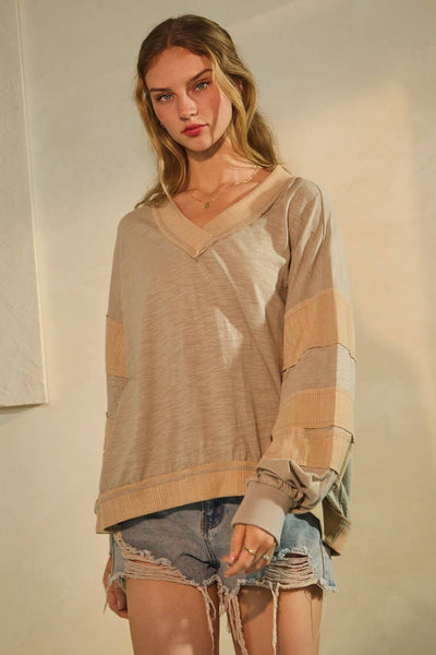 Oddi - Plus V-neck Pullover: Sage Grey Multi / Plus Size / 3XL
