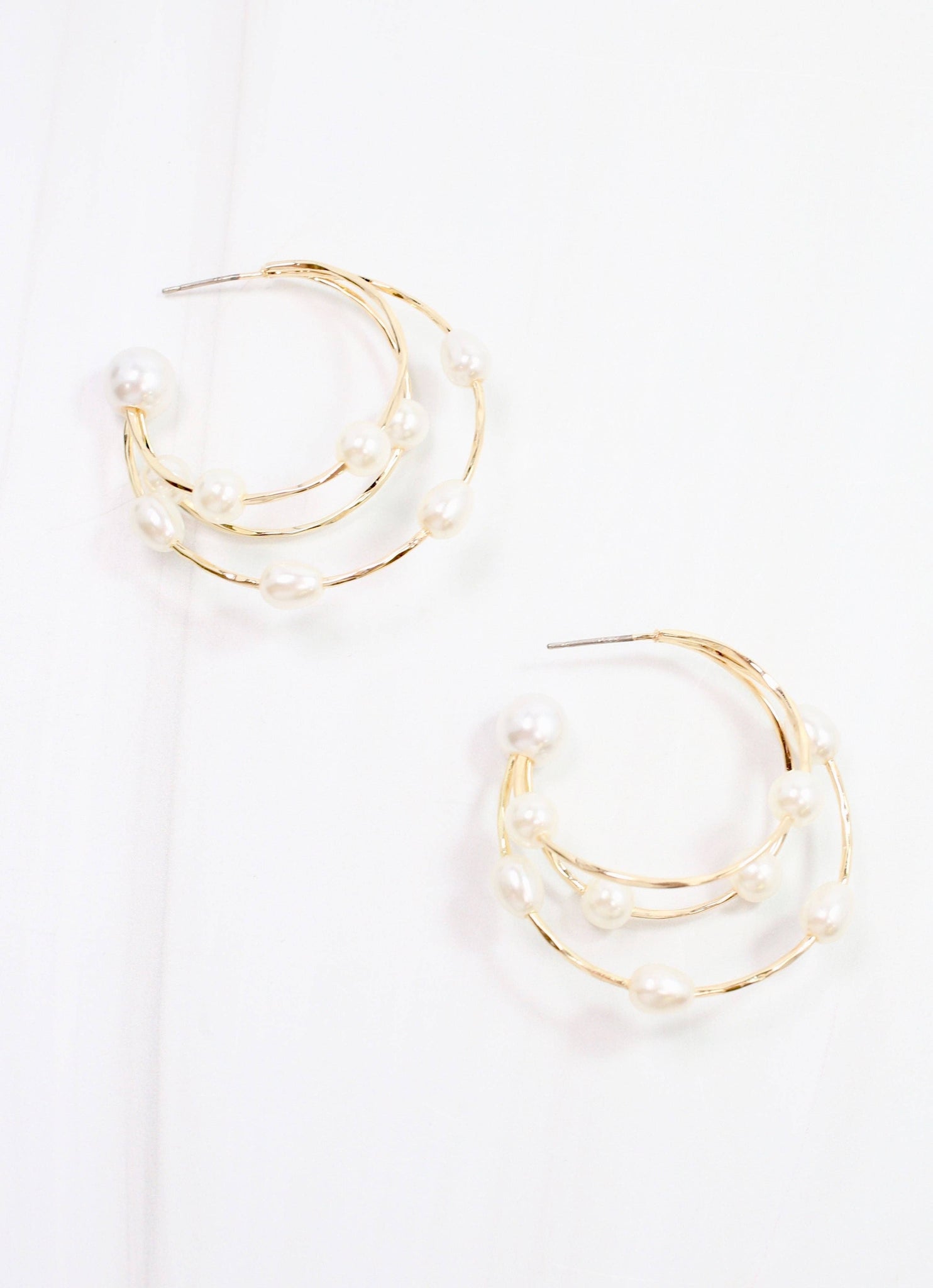 Caroline Hill - Marley Triple Pearl Hoop Earring Gold: Default