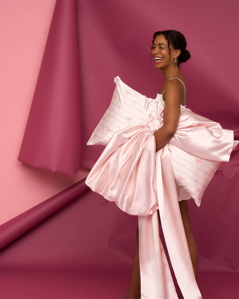 KITSCH - Satin Pillowcase in Striped Bows - King