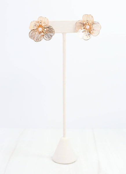 Caroline Hill - Campanella Flower Earring Gold: Default