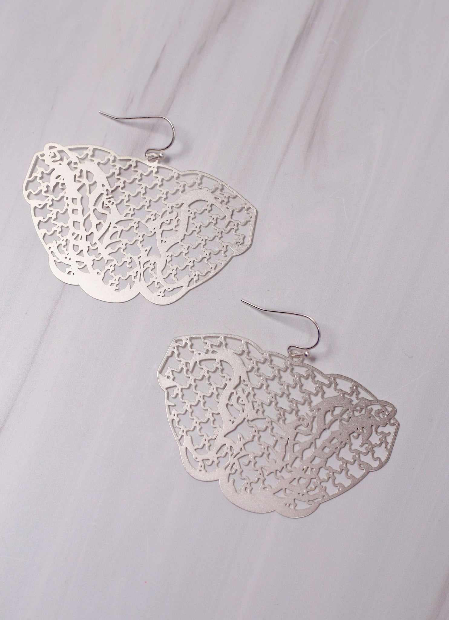 Caroline Hill - Horton Cutout Elephant Earring MATTE SILVER