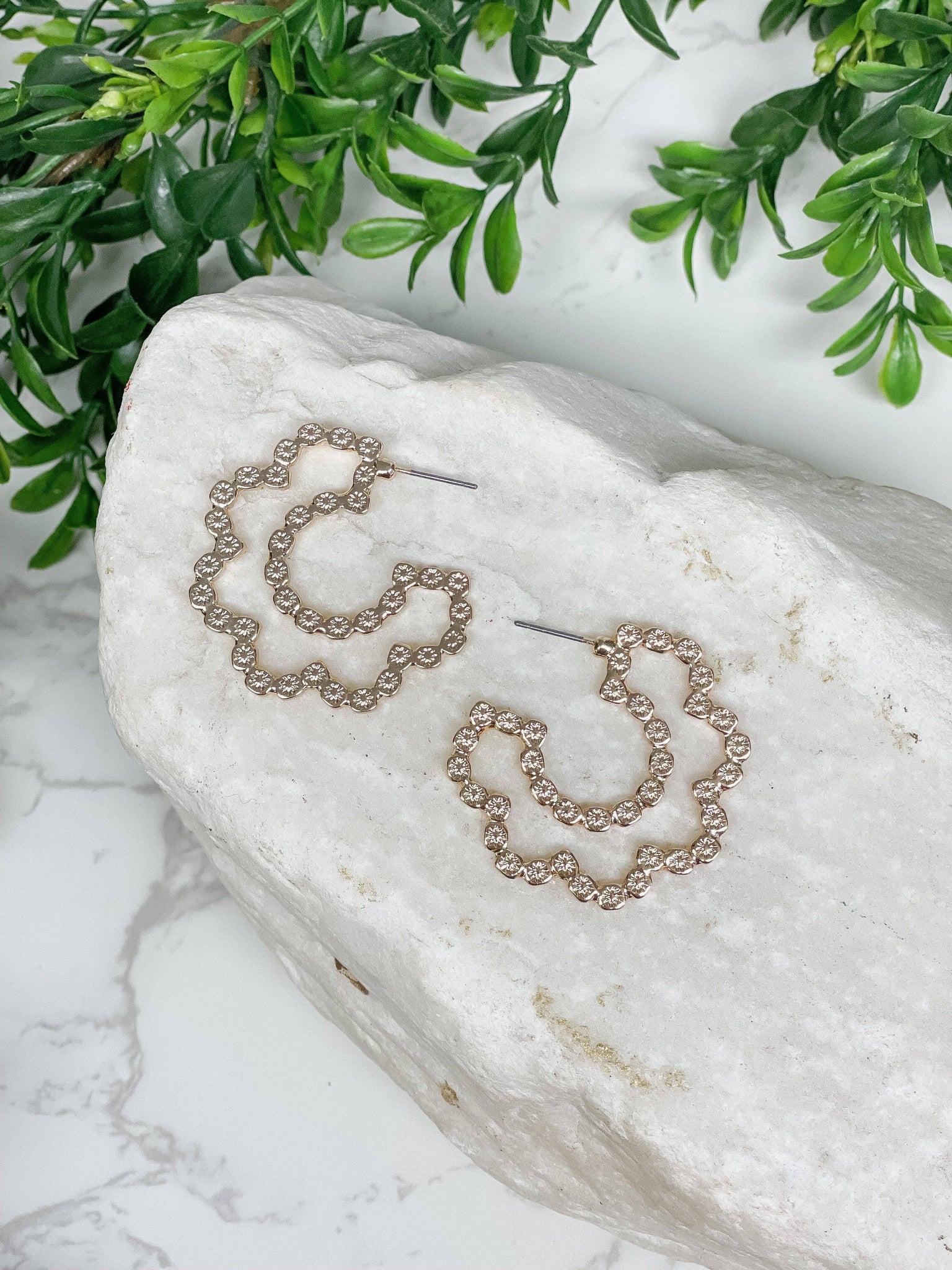 Prep Obsessed Wholesale - Flower Detail Metallic Hoop Earrings
